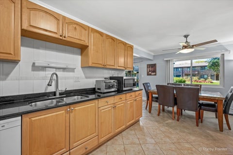 Tiny photo for 2632 N Windsor Drive #102, Arlington Heights, IL 60004 (MLS # 12773507)