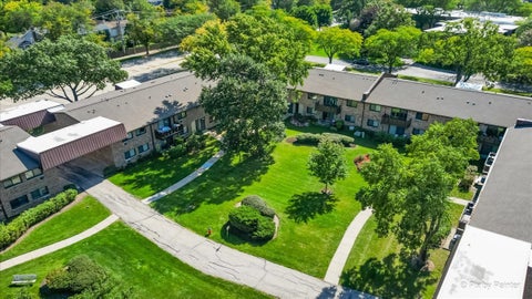 Tiny photo for 2632 N Windsor Drive #102, Arlington Heights, IL 60004 (MLS # 12773507)