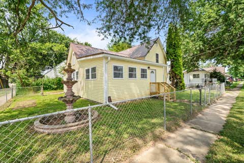 Tiny photo for 710 S 2nd Street, Oregon, IL 61061 (MLS # 12726531)