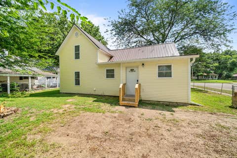 Tiny photo for 710 S 2nd Street, Oregon, IL 61061 (MLS # 12726531)