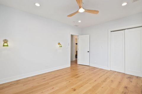 Tiny photo for 5010 N Lawndale Avenue, Chicago, IL 60625 (MLS # 12494956)