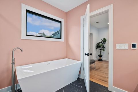 Tiny photo for 5010 N Lawndale Avenue, Chicago, IL 60625 (MLS # 12494956)