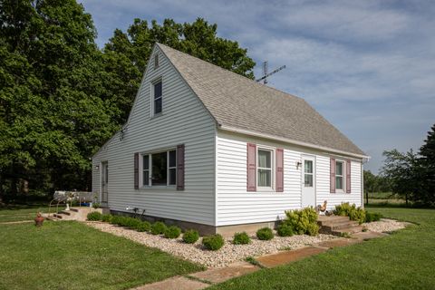 Photo of 21665 2280 East Street, Princeton, IL 61356 (MLS # 12700503)