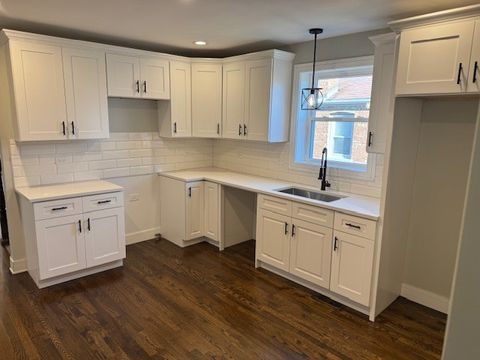 Tiny photo for 9713 S Ellis Avenue, Chicago, IL 60628 (MLS # 12601022)