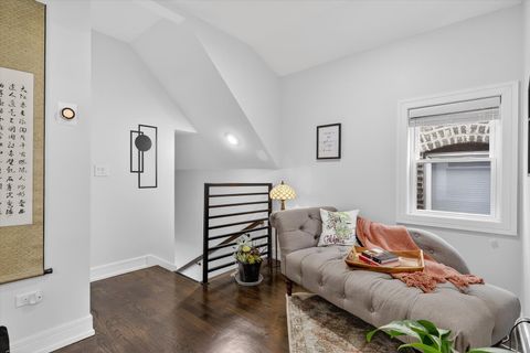 Tiny photo for 2817 N Sacramento Avenue, Chicago, IL 60618 (MLS # 12577797)