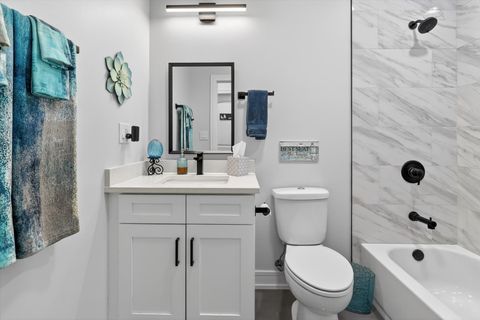 Tiny photo for 2817 N Sacramento Avenue, Chicago, IL 60618 (MLS # 12577797)