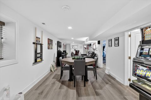 Tiny photo for 2817 N Sacramento Avenue, Chicago, IL 60618 (MLS # 12577797)