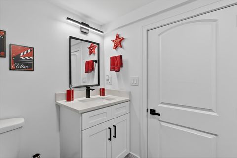 Tiny photo for 2817 N Sacramento Avenue, Chicago, IL 60618 (MLS # 12577797)