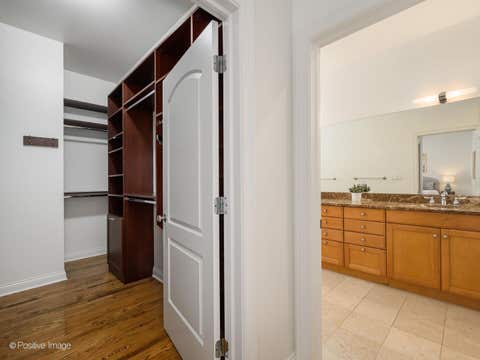 Tiny photo for 802 W WOLFRAM Street #3N, Chicago, IL 60657 (MLS # 12712679)
