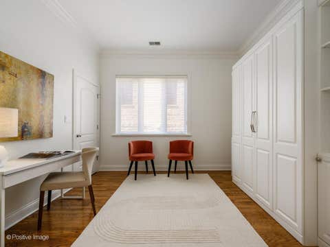 Tiny photo for 802 W WOLFRAM Street #3N, Chicago, IL 60657 (MLS # 12712679)