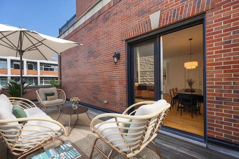 Tiny photo for 802 W WOLFRAM Street #3N, Chicago, IL 60657 (MLS # 12712679)