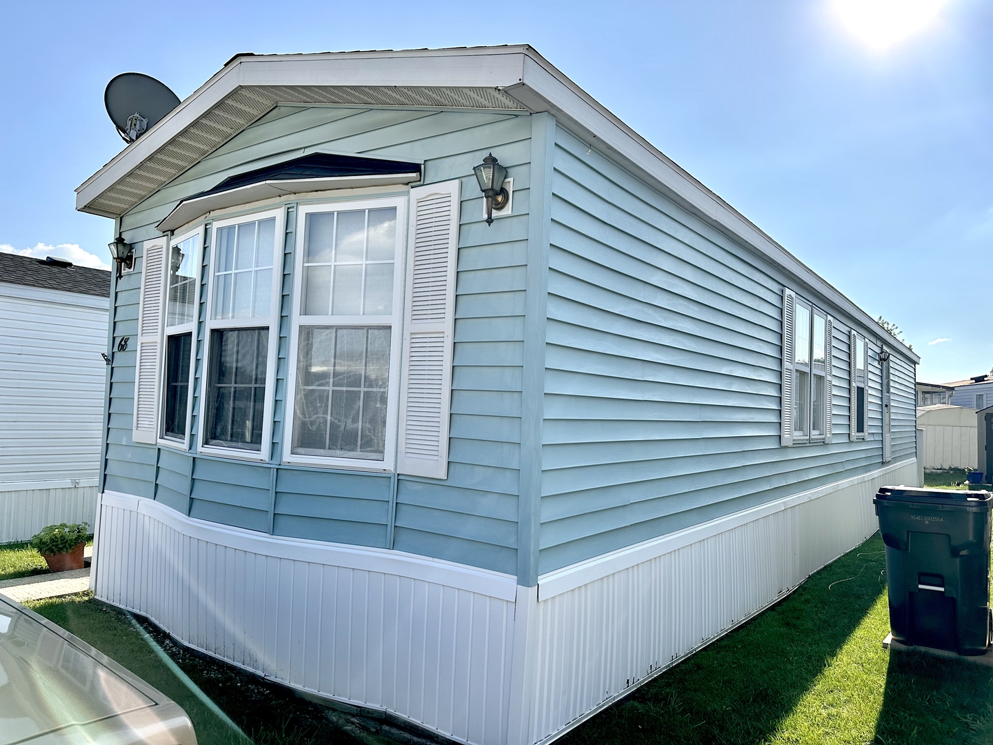 27W370 Geneva Road 68