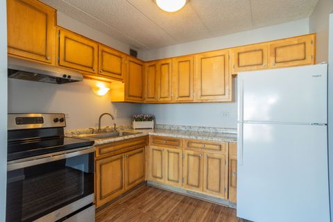 Tiny photo for 9128 W Terrace Drive #6L, Niles, IL 60714 (MLS # 12605462)