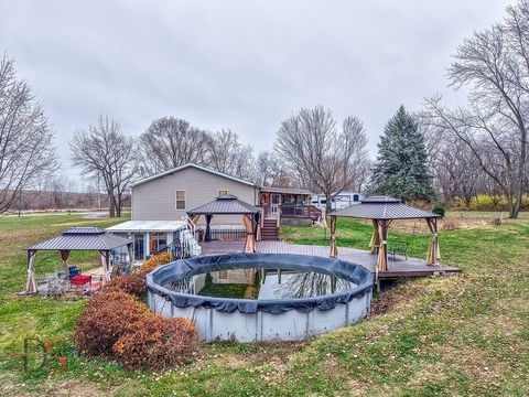 Tiny photo for 32415 N 600 E Road, Streator, IL 61364 (MLS # 12518871)