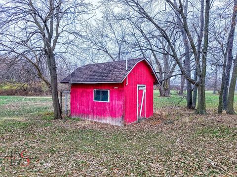 Tiny photo for 32415 N 600 E Road, Streator, IL 61364 (MLS # 12518871)