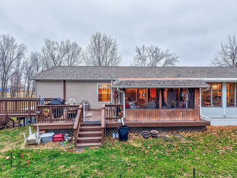 Tiny photo for 32415 N 600 E Road, Streator, IL 61364 (MLS # 12518871)