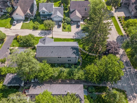 Tiny photo for 118 Waverly Road, Barrington, IL 60010 (MLS # 12697664)