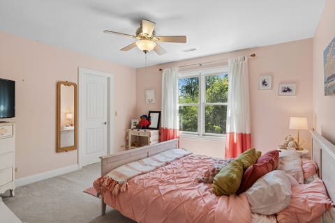 Tiny photo for 118 Waverly Road, Barrington, IL 60010 (MLS # 12697664)