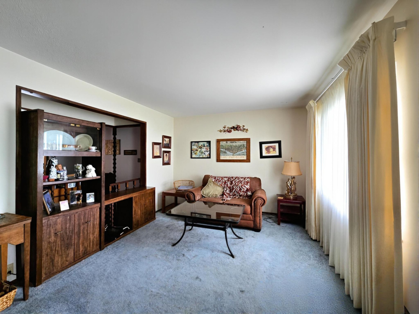 1350 Springdale Drive