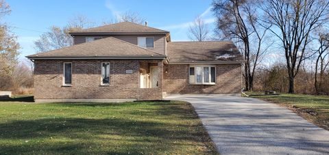 A home in Steger