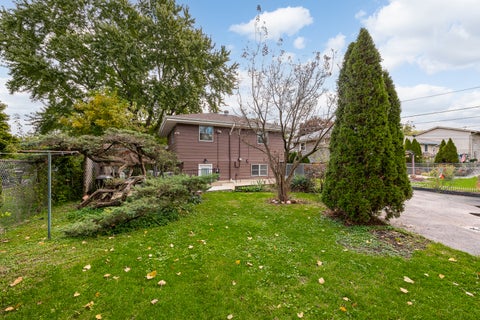 Tiny photo for 3902 N Adams Street, Westmont, IL 60559 (MLS # 12776185)