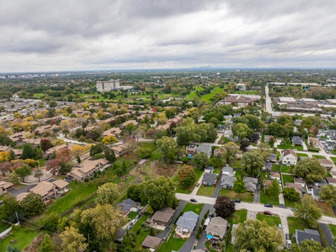 Tiny photo for 3902 N Adams Street, Westmont, IL 60559 (MLS # 12776185)