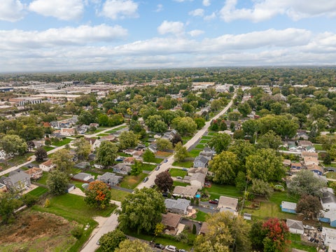 Tiny photo for 3902 N Adams Street, Westmont, IL 60559 (MLS # 12776185)
