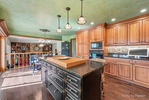 Tiny photo for 5N411 Harvest Lane, St. Charles, IL 60175 (MLS # 12577256)