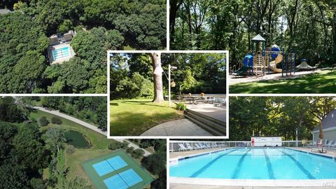 Tiny photo for 5N411 Harvest Lane, St. Charles, IL 60175 (MLS # 12577256)