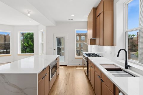 Tiny photo for 2647 W Walton Street #3, Chicago, IL 60622 (MLS # 12687139)