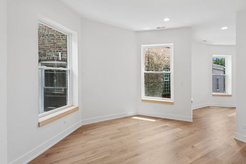 Tiny photo for 2647 W Walton Street #3, Chicago, IL 60622 (MLS # 12687139)
