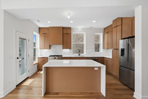 Tiny photo for 2647 W Walton Street #3, Chicago, IL 60622 (MLS # 12687139)