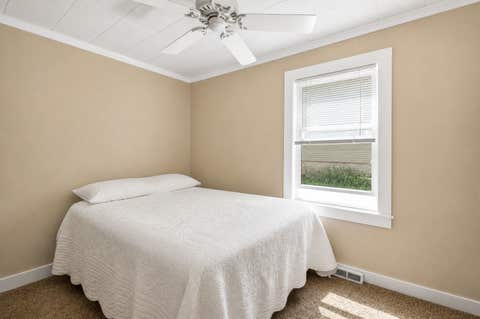 Tiny photo for 105 Edgewood Avenue, Crystal Lake, IL 60014 (MLS # 12738489)