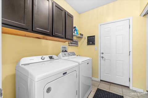 Tiny photo for 786 Bonaventure Drive, Oswego, IL 60543 (MLS # 12701802)