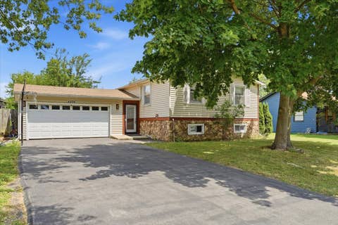 Tiny photo for 4206 Gregory Drive, Zion, IL 60099 (MLS # 12731060)