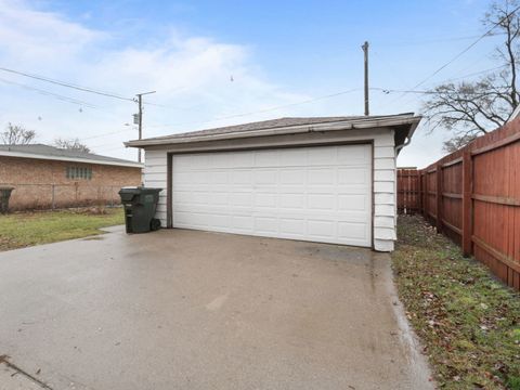 A home in Dolton