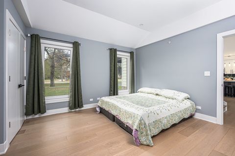 Tiny photo for 101 N Schoenbeck Road, Prospect Heights, IL 60070 (MLS # 12578086)