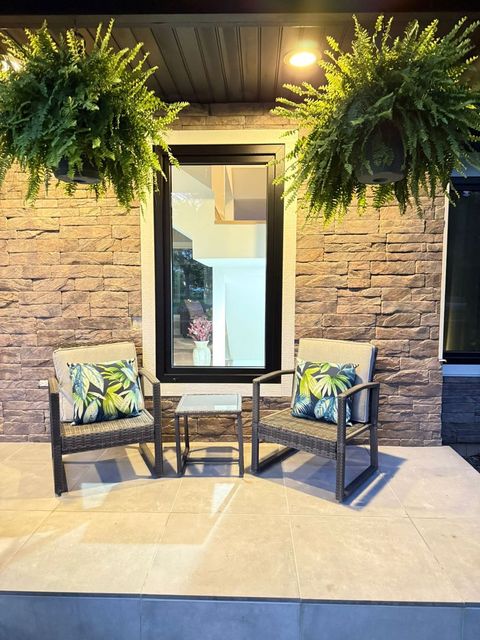 Tiny photo for 101 N Schoenbeck Road, Prospect Heights, IL 60070 (MLS # 12578086)