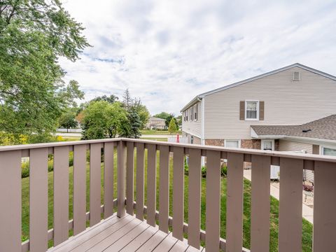 Tiny photo for 1100 Boston Harbor Hbr #1100, Schaumburg, IL 60193 (MLS # 12491445)