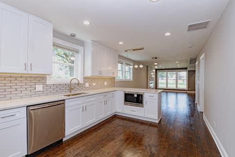 Tiny photo for 55 W 77th Place, Chicago, IL 60620 (MLS # 12698769)