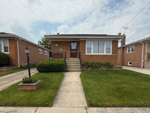 Tiny photo for 508 Hoxie Avenue, Calumet City, IL 60409 (MLS # 12491559)
