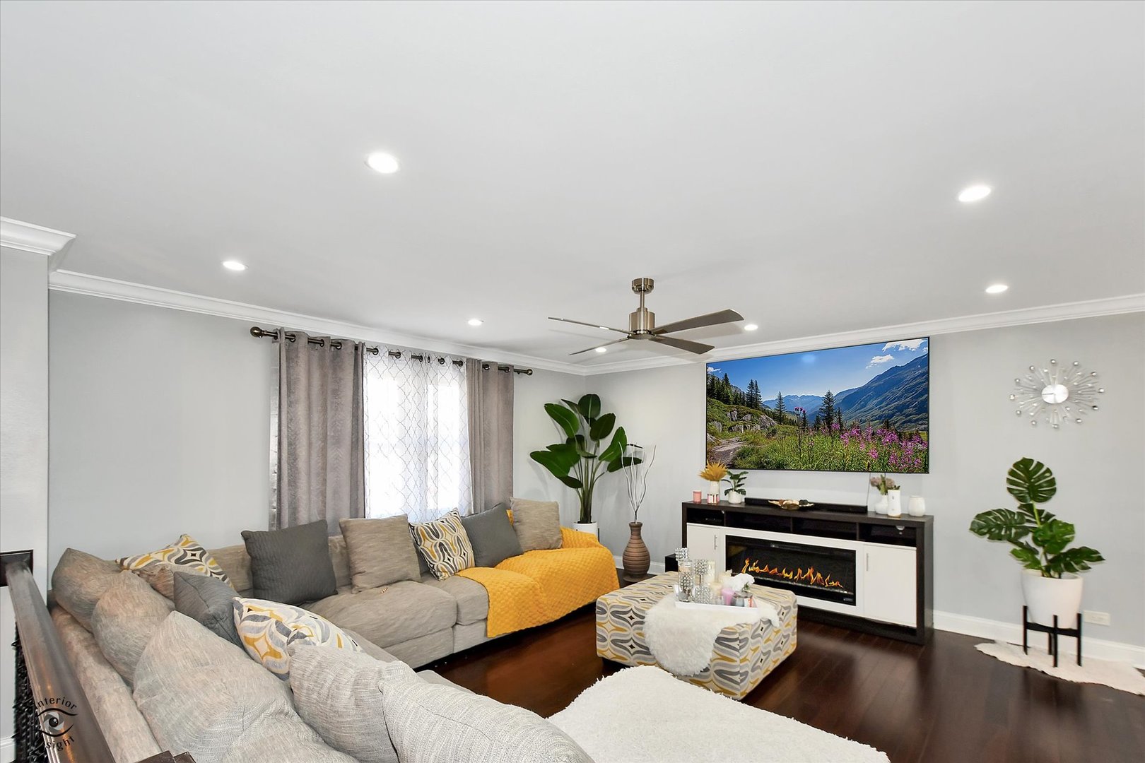 5313 CRESCENT GREEN Lane