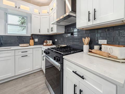 Tiny photo for 3128 Arthur Avenue, Brookfield, IL 60513 (MLS # 12517645)