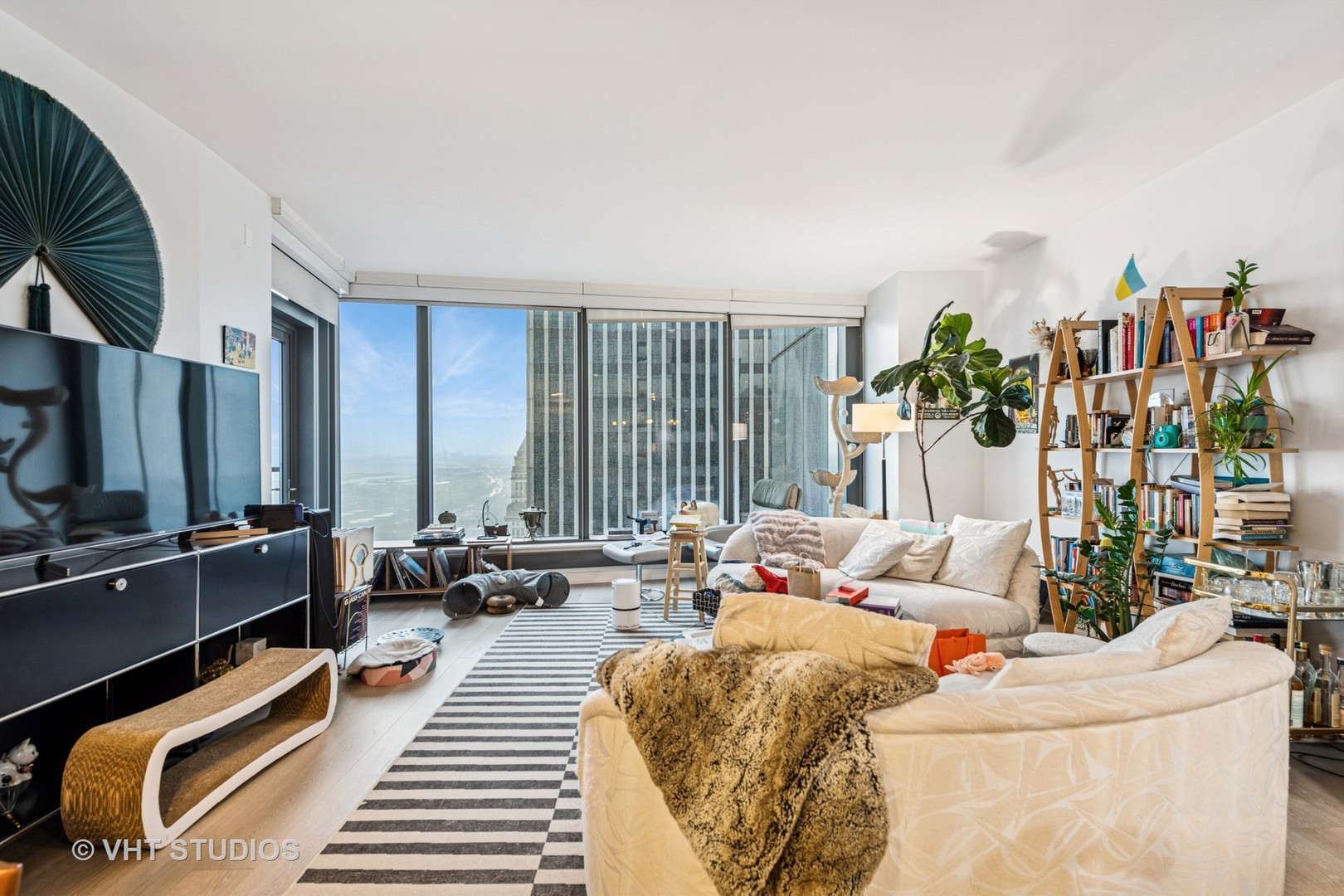 60 E Monroe Street 3603