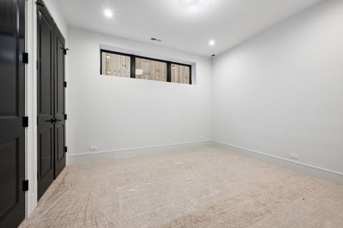 Tiny photo for 2214 W Oakdale Avenue, Chicago, IL 60618 (MLS # 12631693)