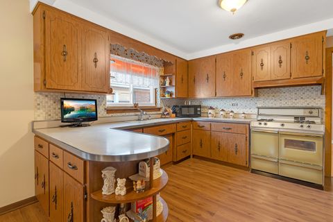 Tiny photo for 4501 N Osage Avenue, Norridge, IL 60706 (MLS # 12557241)