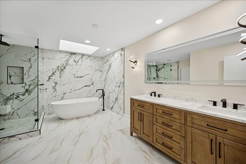 Tiny photo for 2005 Keats Lane, Highland Park, IL 60035 (MLS # 12502724)