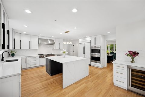 Tiny photo for 2005 Keats Lane, Highland Park, IL 60035 (MLS # 12502724)