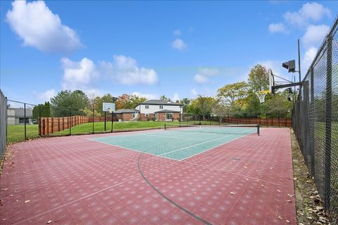 Tiny photo for 2005 Keats Lane, Highland Park, IL 60035 (MLS # 12502724)