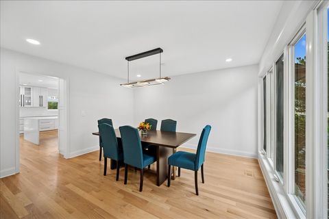 Tiny photo for 2005 Keats Lane, Highland Park, IL 60035 (MLS # 12502724)